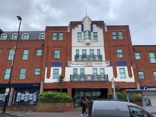 2 bedroom apartment to rent - Photo 1