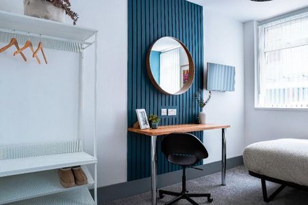 1 bedroom in a house share to rent - Photo 3