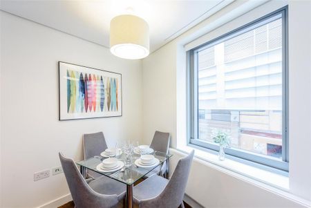 3 bedroom flat to rent - Photo 3