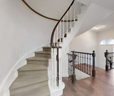 For Lease - 300 Charlton Avenue, Vaughan, Ontario - Photo 5