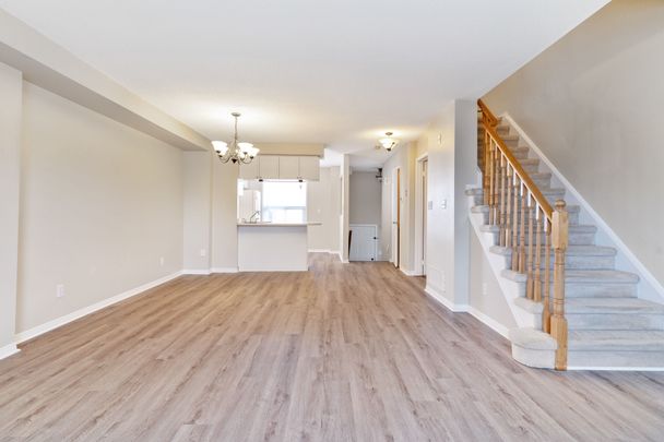 For Lease - 1550 REEVES Gate Unit# 12, Oakville, Ontario - Photo 1