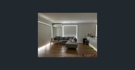 FOUR BEDROOM HOME - LOW MAINTENANCE ! - Photo 3