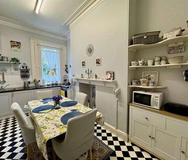 Sutherland House, Abbey Road, Malvernworcestershire, WR14 - Photo 5