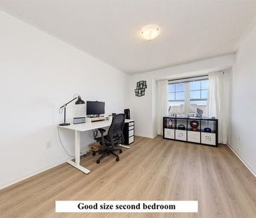 For Lease - 925 Hasselfeldt Heights, Milton, Ontario - Photo 6