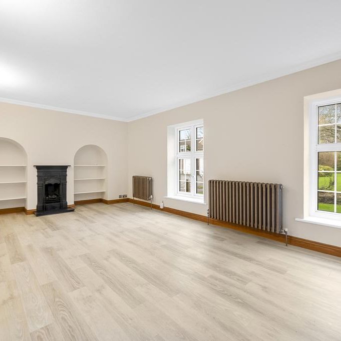 3 bedroom apartment to rent - Photo 1