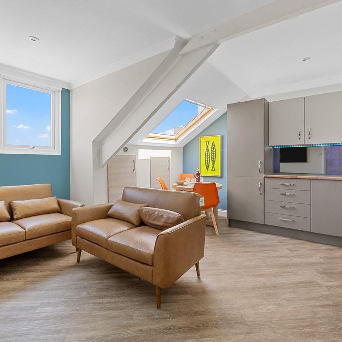 3 bedroom apartment to rent - Photo 1