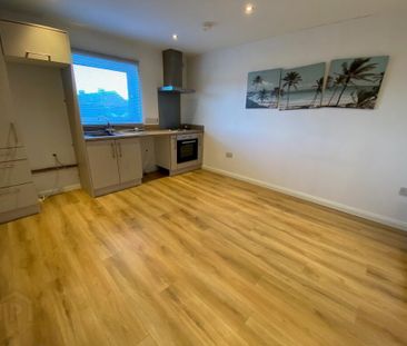 Apt 5, 46 Grand Street, Hilden, Lisburn, BT27 4UD - Photo 5