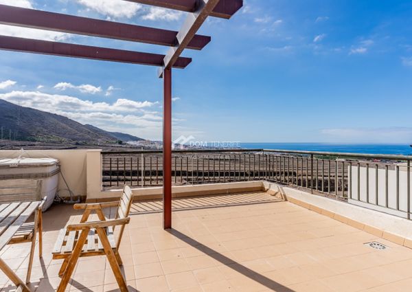Chalet adosado · Alquiler a largo plazo ·