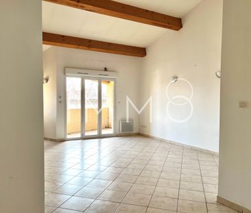 Location Appartement 3 pièces 60m² MARSEILLE 15ème - Photo 2