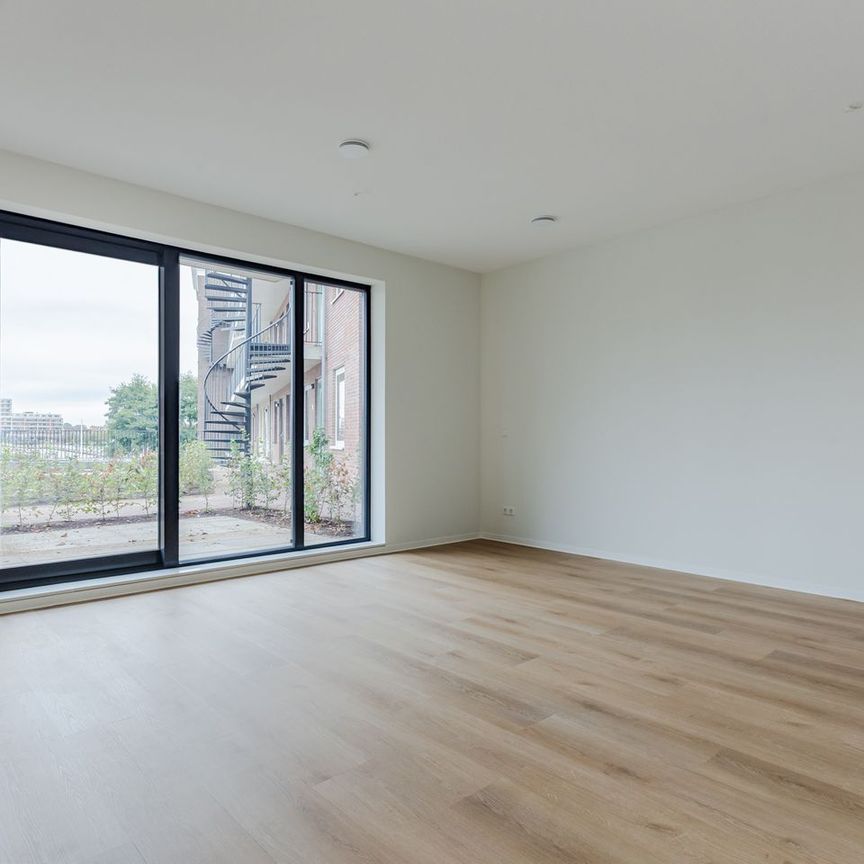 Appartement te huur: Houthavenkade 72 1506 PD Zaandam - Photo 1