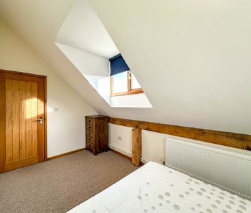 The Oak Room Apartment, North East Farm, Eltisley - Photo 5