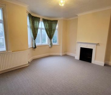 River View, Enfield - Photo 1