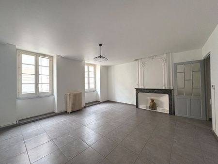 Location Appartement 2 pièces 61m² - Photo 3