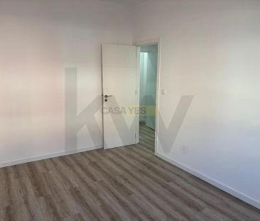 Apartment T2 in Alto do Seixalinho, Santo André e Verderena, Barreiro - Photo 6