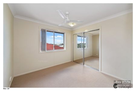 13 Tawarra Crescent, Gracemere QLD 4702 - House For Rent | Domain - Photo 4