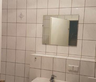 schöne 1 Raum Wohnung mit Balkon und Einbauküche - Photo 4