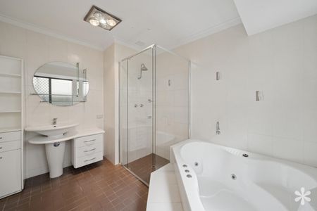 32 Westminster Road - Photo 3