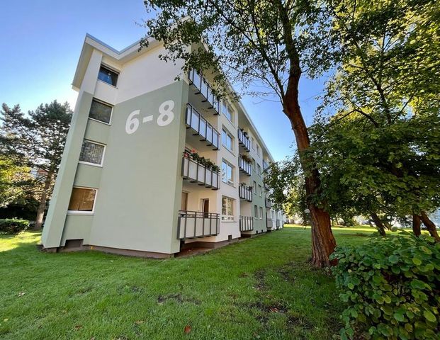 Demnächst frei! 2-Zimmer-Wohnung in Dortmund Wickede mit Laminat und neuem Badezimmer !!! - Photo 1