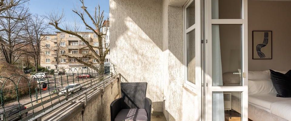 Moderne 3-Zimmer-Wohnung mit Balkon in Neukölln - Foto 1
