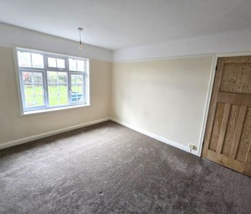 2 bedroom semi-detached house to rent - Photo 2