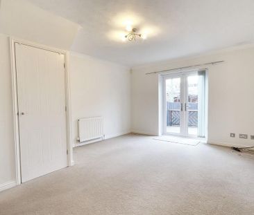 2 bedroom semi-detached house to rent - Photo 4