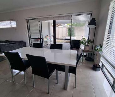 Queens Park - Photo 4