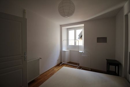 Location Appartement 2 pièces 44m² - Photo 4