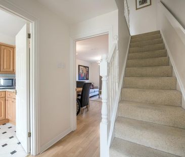 2 bedroom terraced house to rent - Photo 2