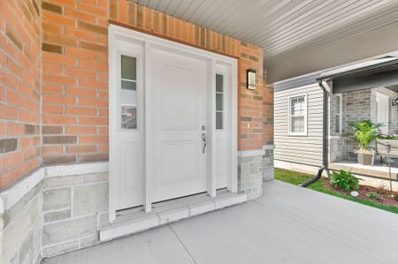 For Lease - 8 Braeburn Street, Brighton, Ontario - Photo 2