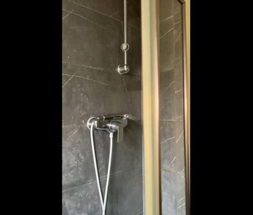 7 Bed Semi-Detached House, Fanshawe Avenue, IG11 - Photo 3