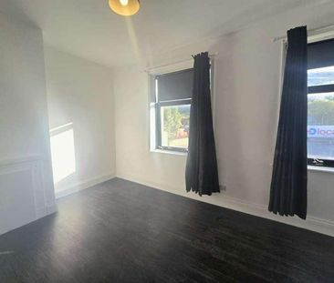 Shay Lane, Halifax, HX2 - Photo 4