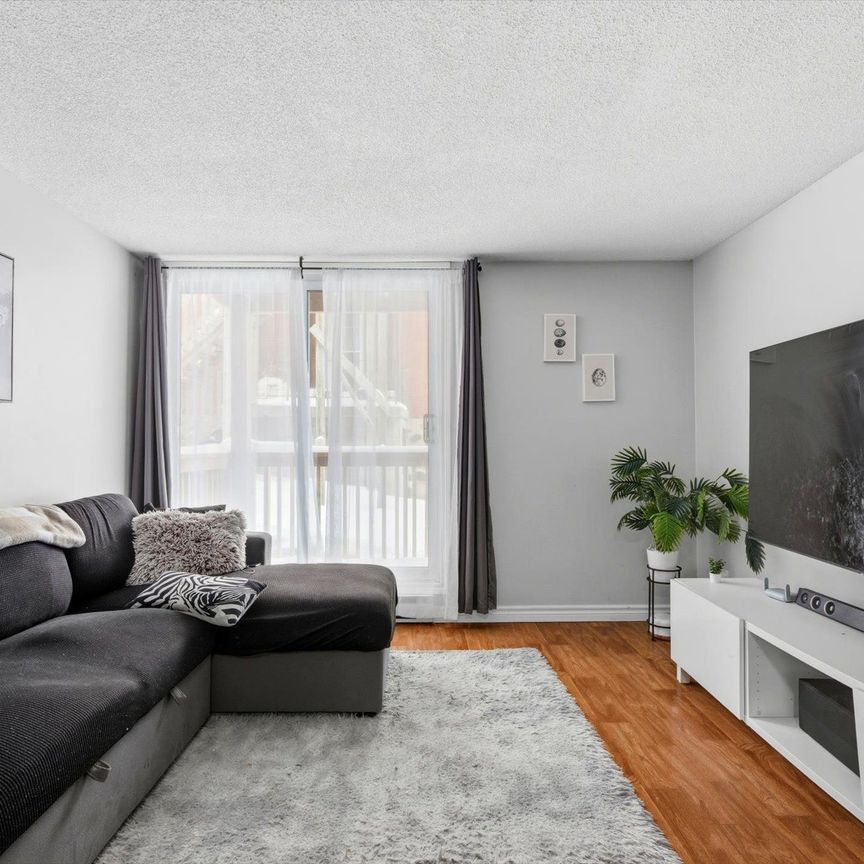 For Lease - 30 Bridge Street Unit# 205, Waterloo, Ontario - Photo 1