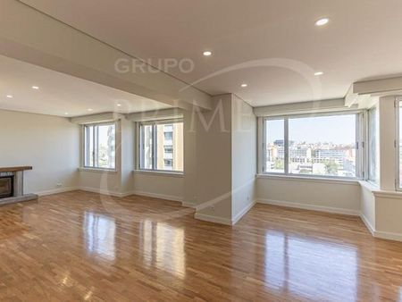 Apartamento T5 em Porto - Photo 3