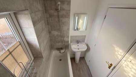 1 bedroom terraced house to rent - Photo 5