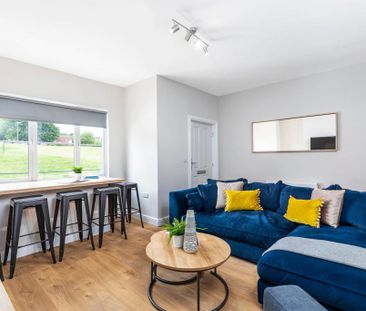 6 bedroom house to rent - Photo 2