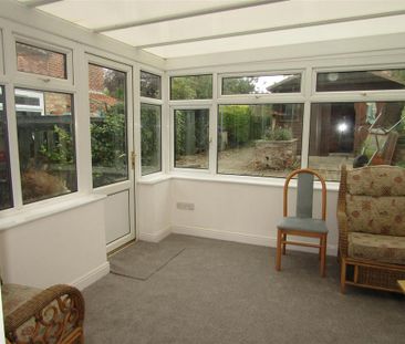 2 bedroom terraced house to rent - Photo 6