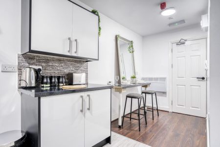 Pershore Road Stirchley - Photo 3