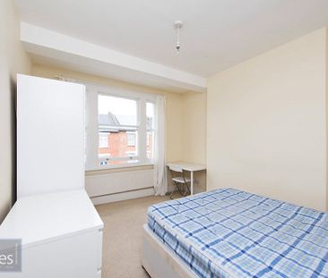 Ariel Road, West Hampstead, London - Photo 6