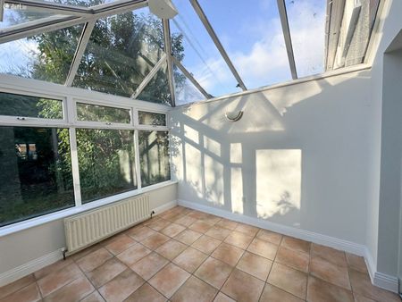 Fosterbrook, Booterstown, Blackrock, Co. Dublin - Photo 4