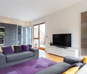 Apartment 65, The Cedar, Parkview, Stepaside, Dublin 18 - Photo 2