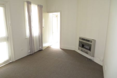 201a Piper Street - Photo 3
