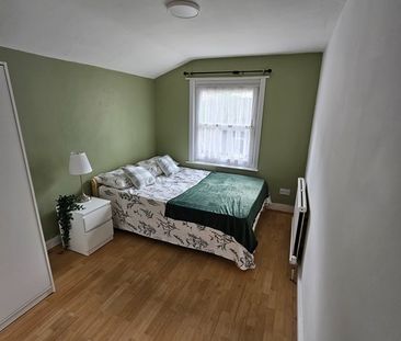 Room in a Shared House, Scales Road, N17 - Photo 3