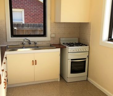46 Boundary Road, East Geelong - Photo 6