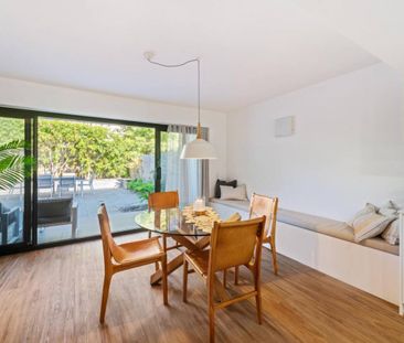 Fully Furnished Retreat in Sought-After Sunshine Beach - Photo 4