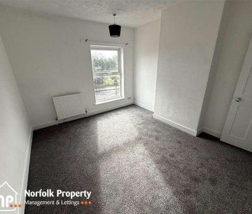 North City, NR6 - Photo 2