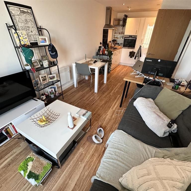 1 bedroom apartment to rent - Photo 1