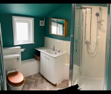 2 Bed Flat, Sandy Park Road, BS4 - Photo 5