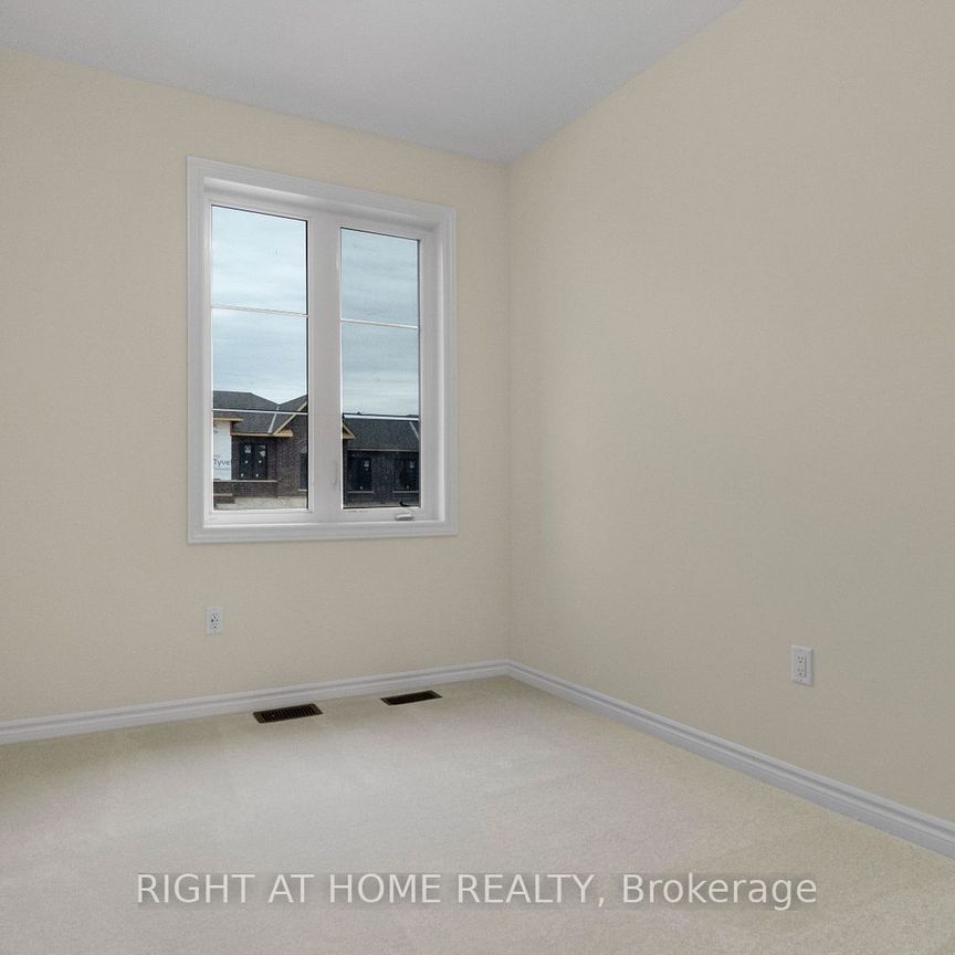 For Lease - 1428 Almonte Drive, Burlington, Ontario - Photo 1