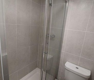 3 bedroom apartment to rent - Photo 3