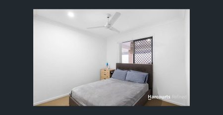 4 BEDROOM, 2 BATHROOM HOME - Photo 5